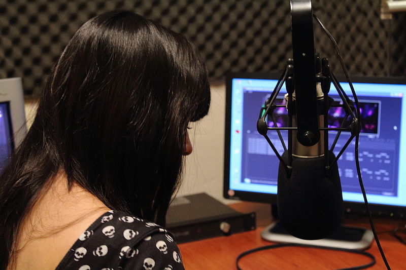 They study the role of radio in the education process during social isolation