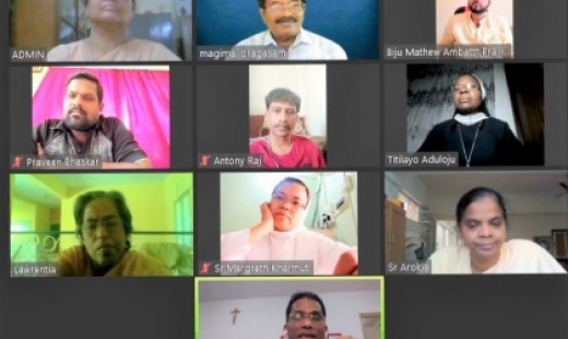 Premier cours d'éducation aux médias en ligne en Inde